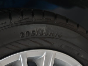 20131.4TSI DSGm ݆̥ߴ