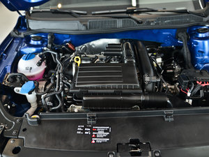2013款1.4TSI DSG舒适版 发动机
