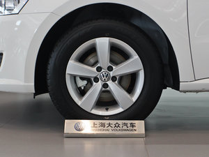 2013款1.6L 手动风尚版 轮圈