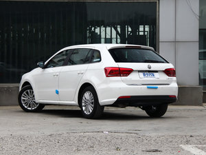 2013款1.6L 自动舒适版 左后45度