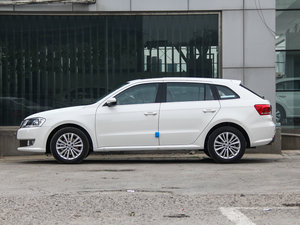 2013款1.6L 自动舒适版 正侧（左）