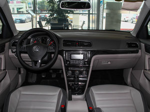 2013款1.4TSI 手动豪华版 内饰全景