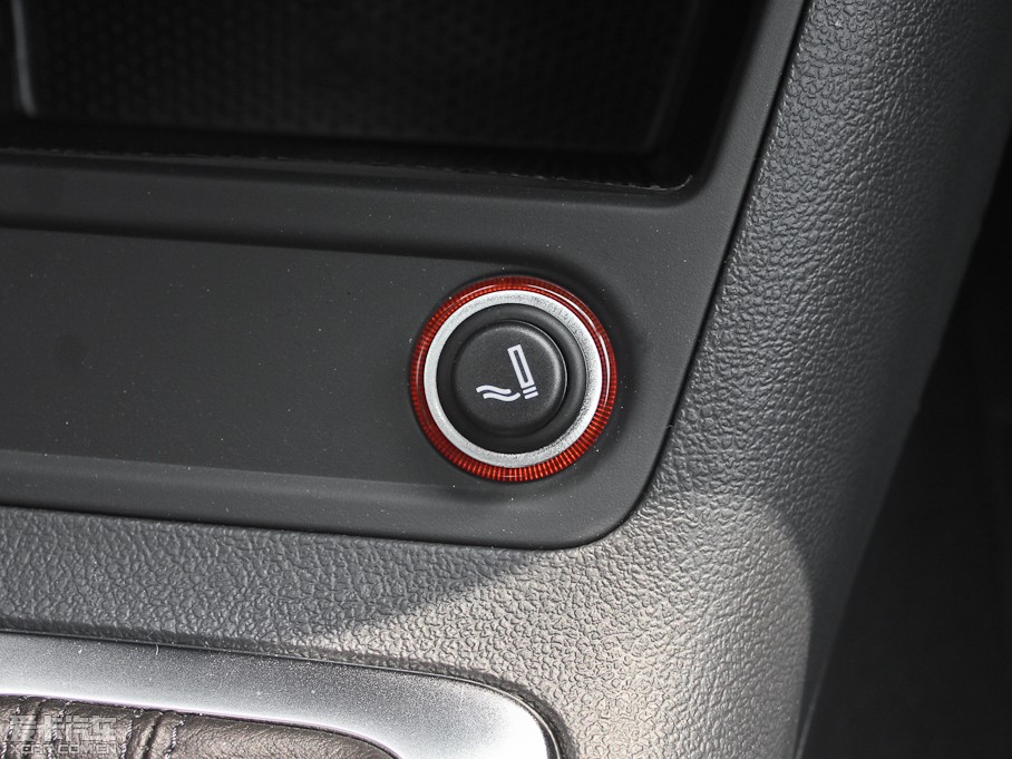 2013;^ 2.0TSI Ԅ(q)Ş