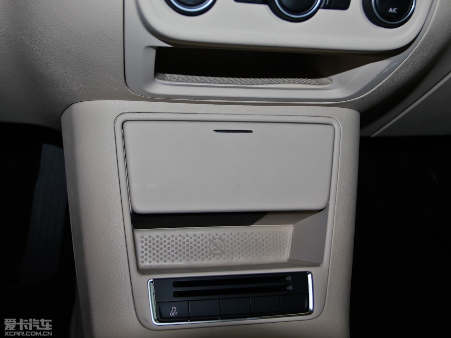 2013;^ 1.8TSI Ԅ(q)A