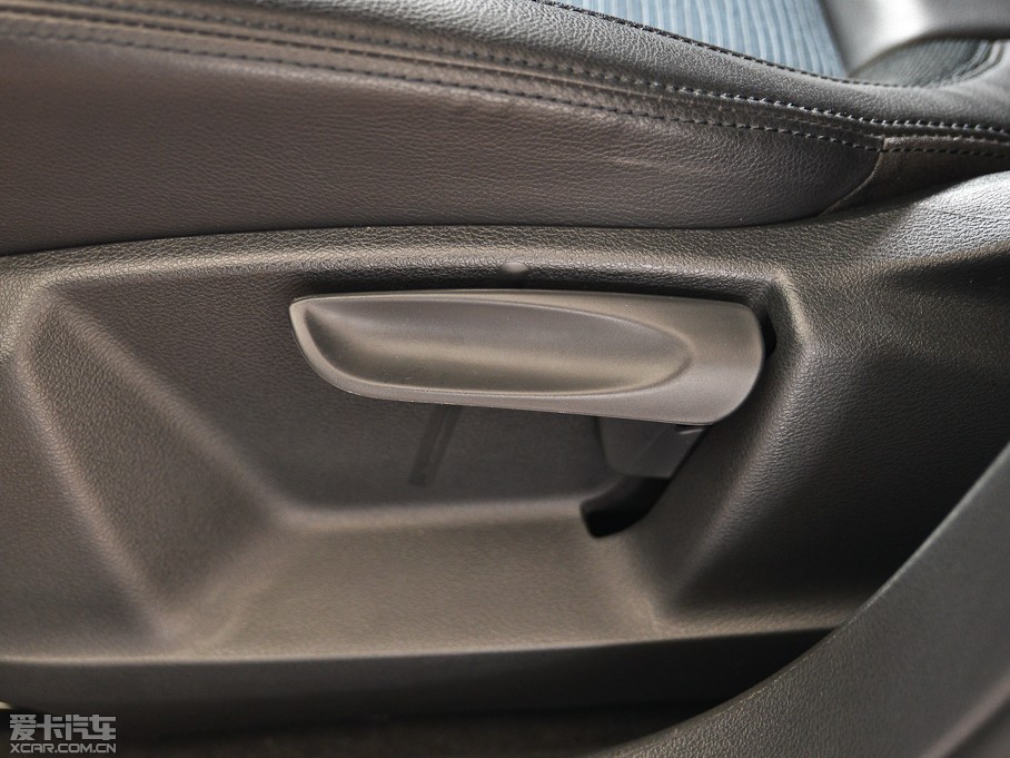 2013;^ 1.4TSI ք(dng)(q){(ln)(q)