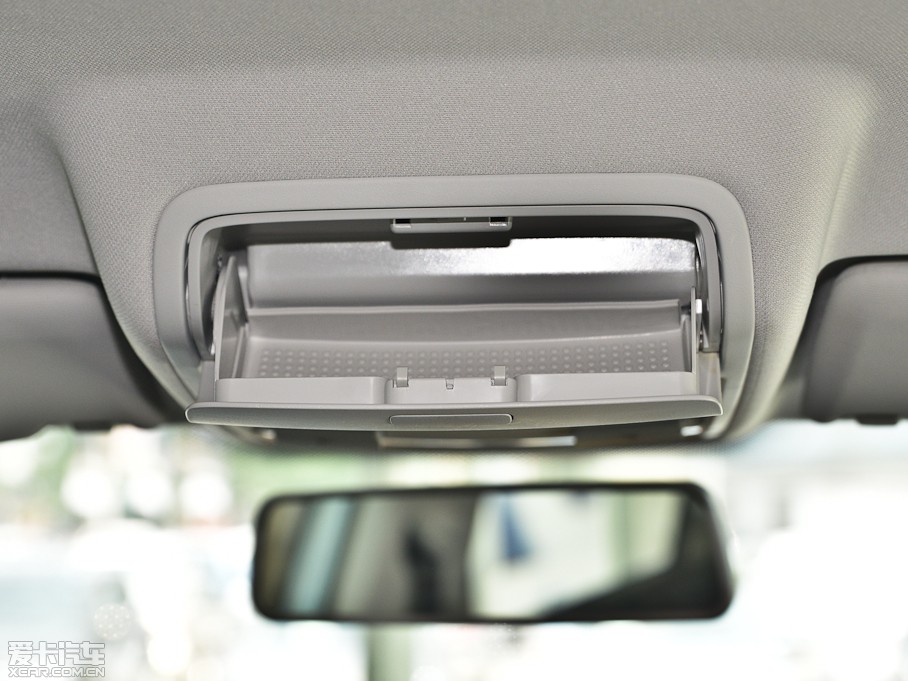 2013;^ 1.4TSI ք(dng)(q){(ln)(q)