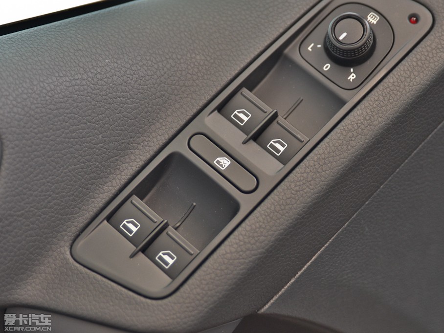 2013;^ 1.4TSI քӃ(q){(q)