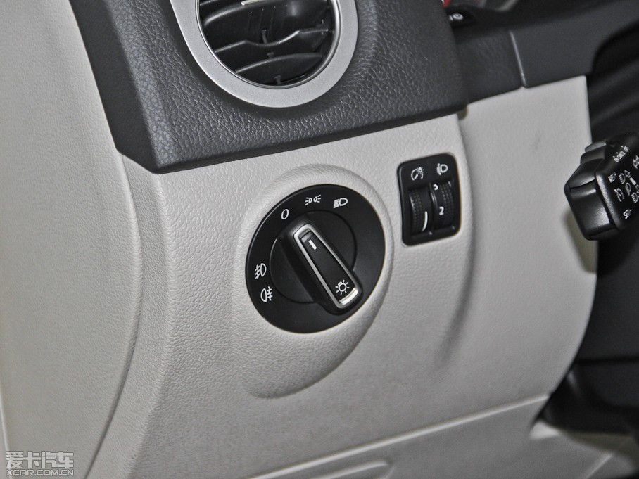 2013;^ 1.8TSI ԄӃA