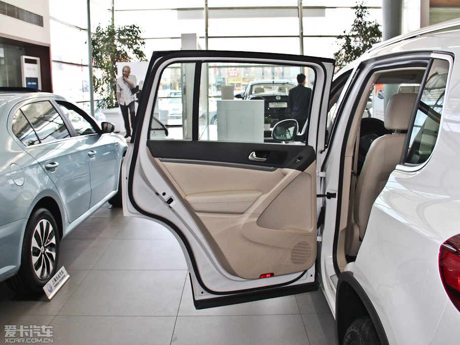 2013;^ 1.8TSI ԄӃA