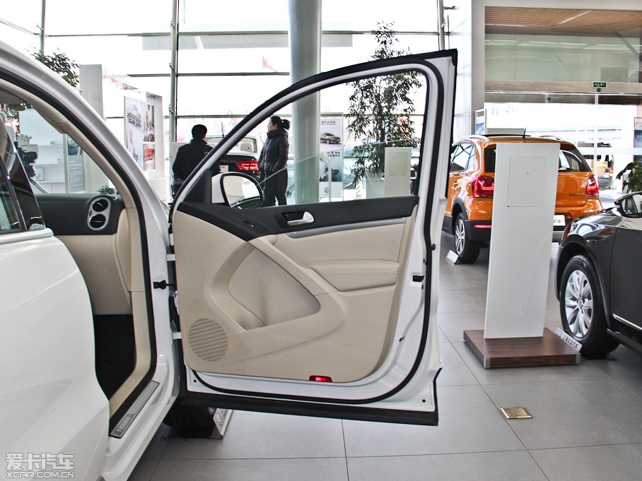 2013;^ 1.8TSI ԄӃA