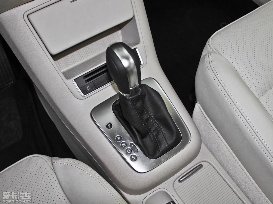 2013;^ 1.8TSI ԄӃ(q)A