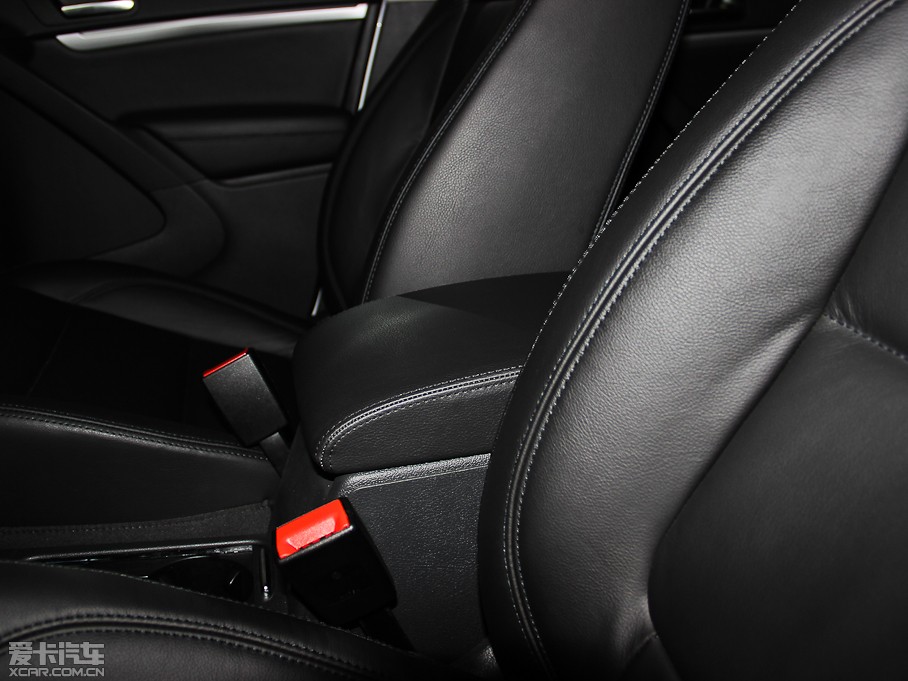 2013;^ 1.8TSI ԄӃm