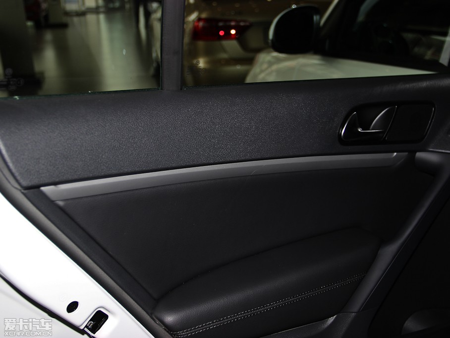 2013;^ 1.8TSI ԄӃm