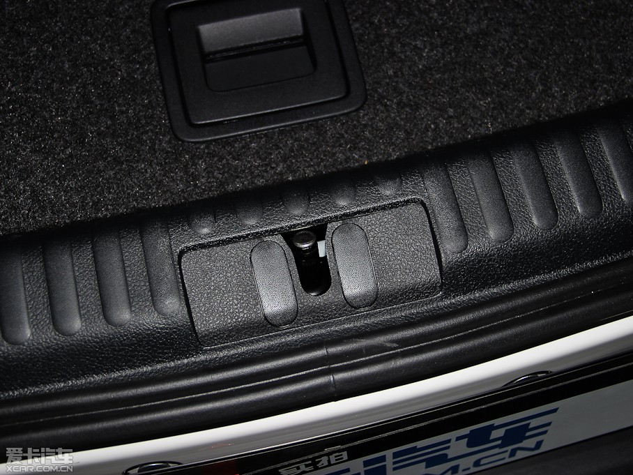 2013;^ 1.8TSI ԄӃm