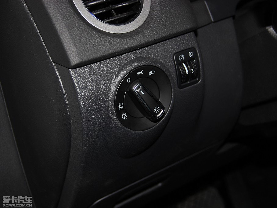 2013;^ 1.8TSI Ԅ(dng)(q)m