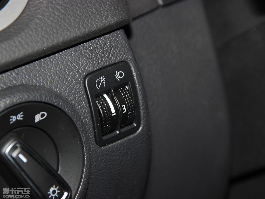 2013;^ 1.8TSI ԄӃm