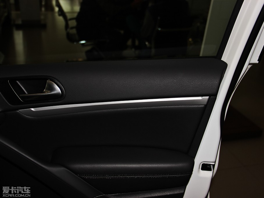 2013;^ 1.8TSI ԄӃm