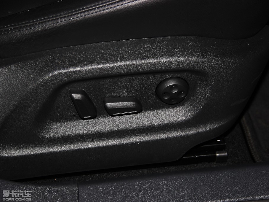 2013;^ 1.8TSI ԄӃm