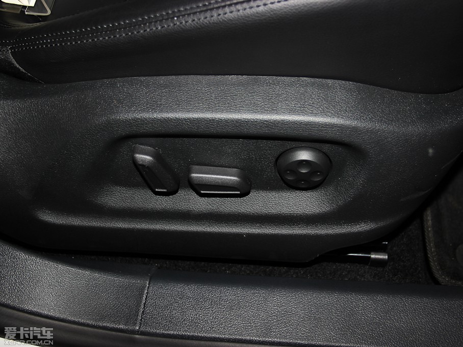 2013;^ 1.8TSI ԄӃm