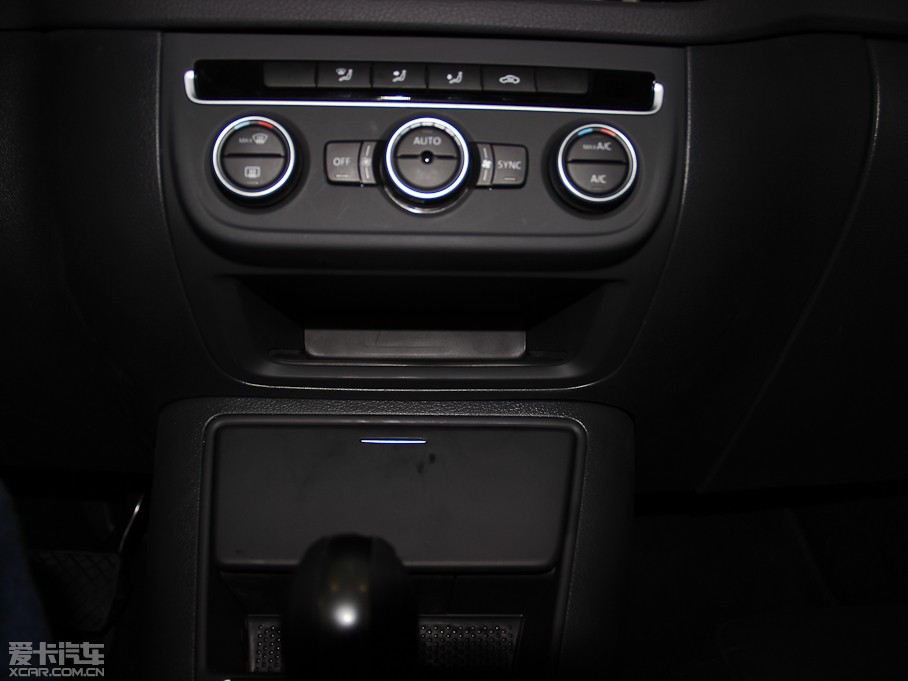 2013;^ 1.8TSI ԄӃm