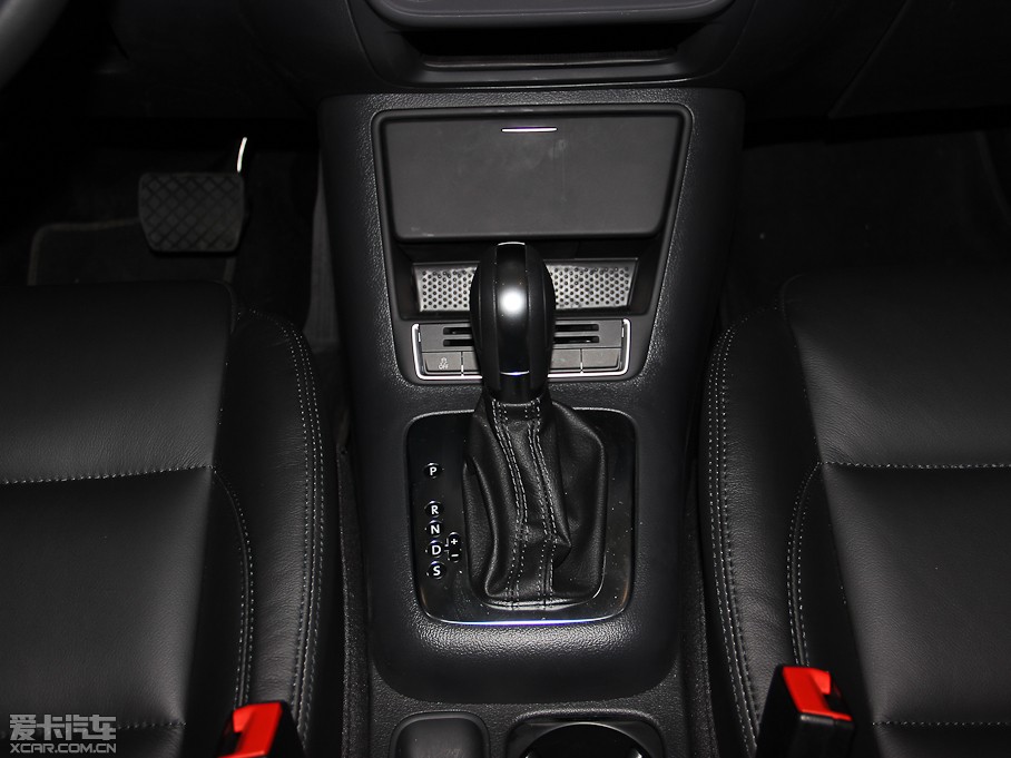 2013;^ 1.8TSI ԄӃm