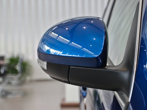 2013款1.8TSI 自动四驱豪华版 细节外观