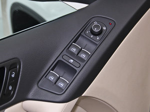 20131.8TSI ԄӃA {܇ƅ^	