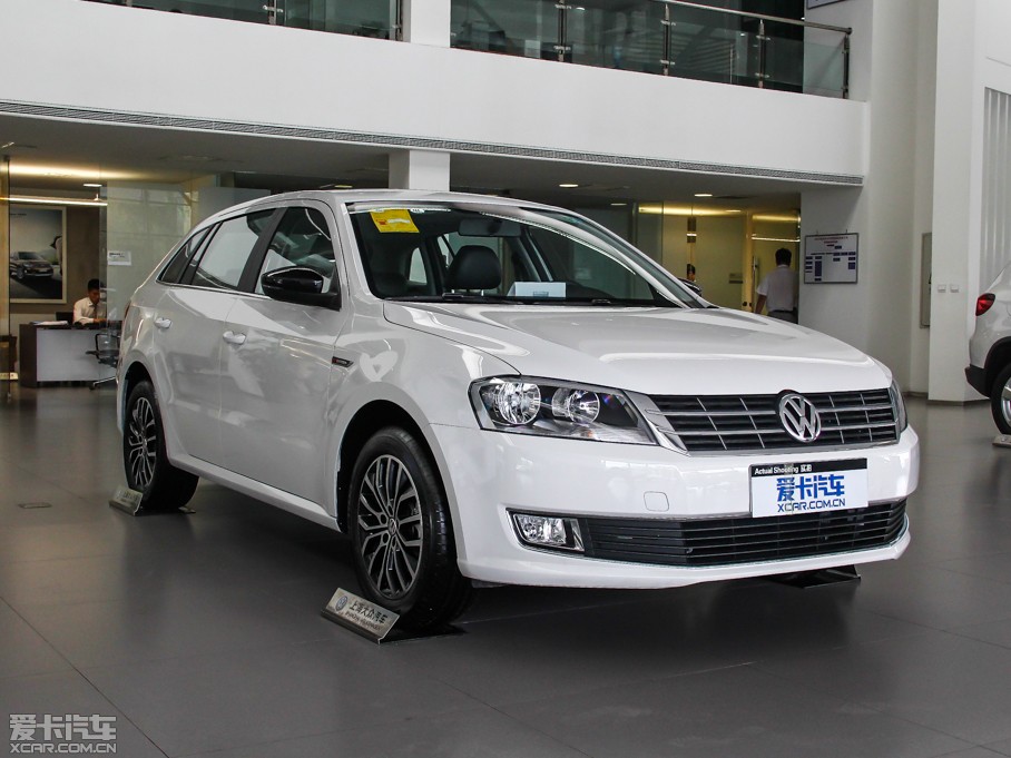 2014݃Ɏ 1.4TSI 30o(j)