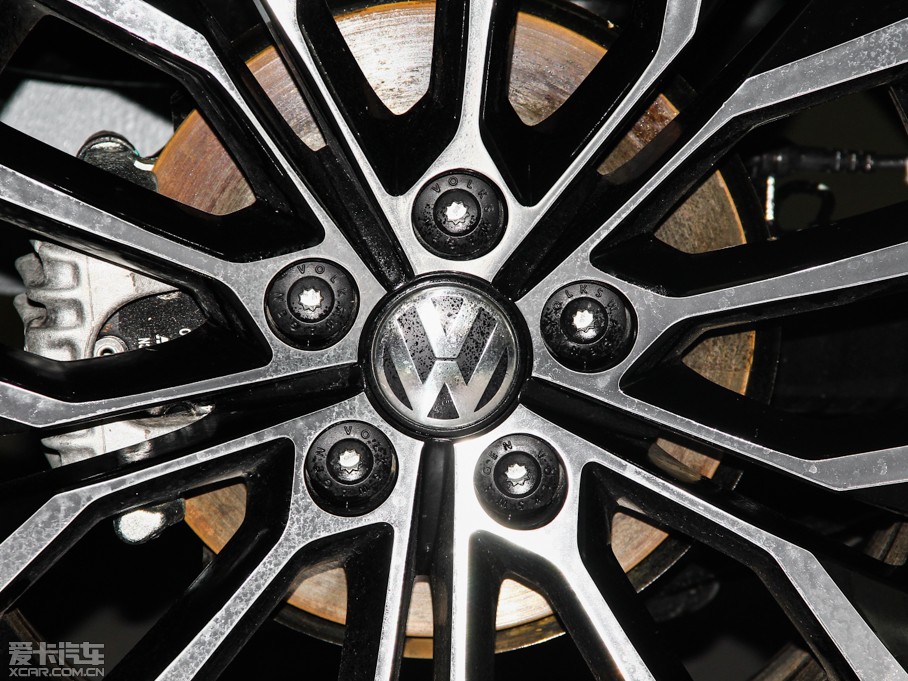 2014݃Ɏ 1.4TSI 30o(j)