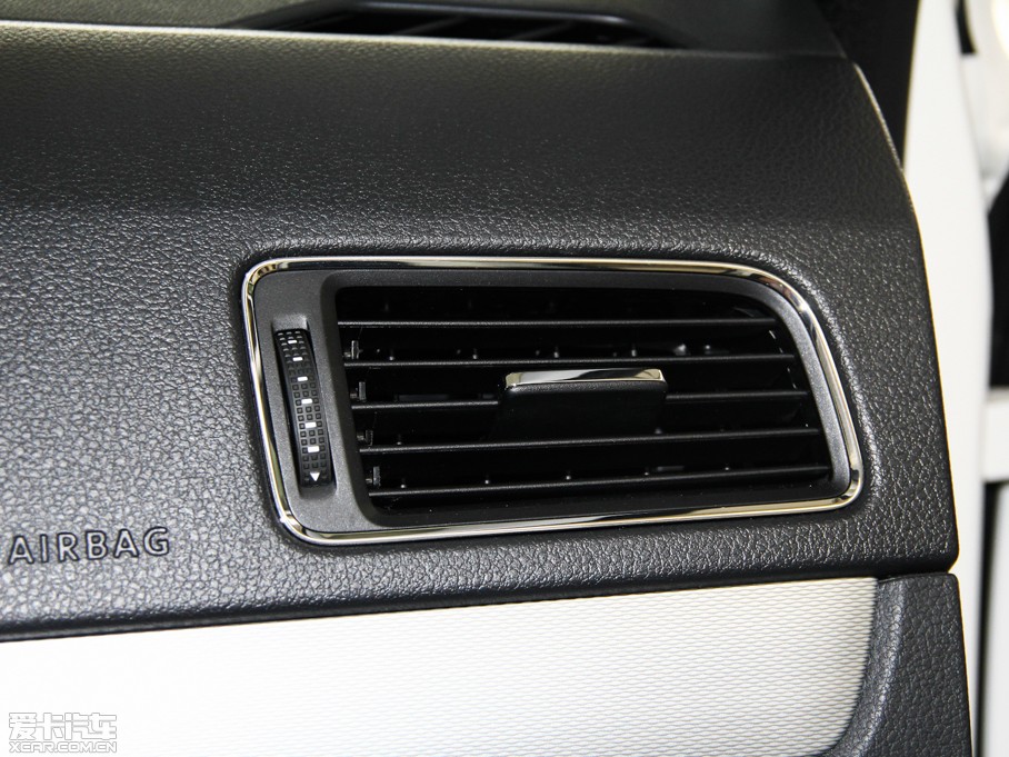 2014݃Ɏ 1.4TSI 30o(j)