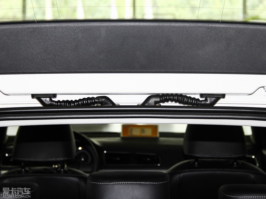 2014݃Ɏ 1.4TSI 30o(j)