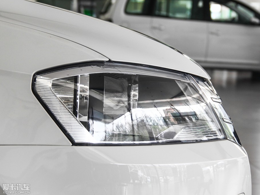 2014݃Ɏ 1.4TSI 30o(j)