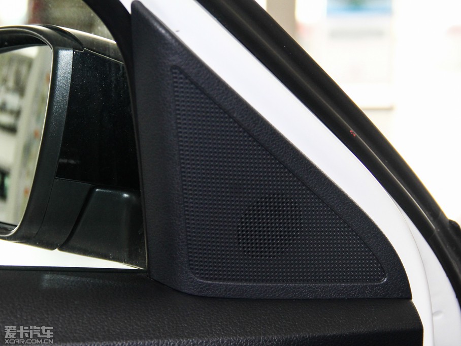 2014�����݃Ɏ� 1.4TSI 30����o(j��)���