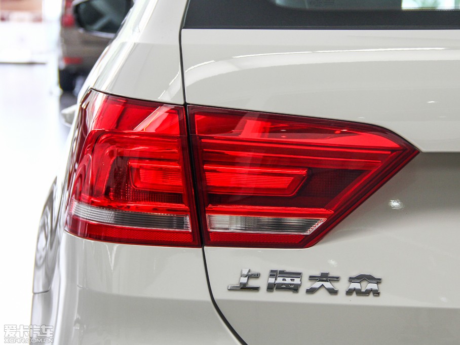 2014݃Ɏ 1.4TSI 30o(j)