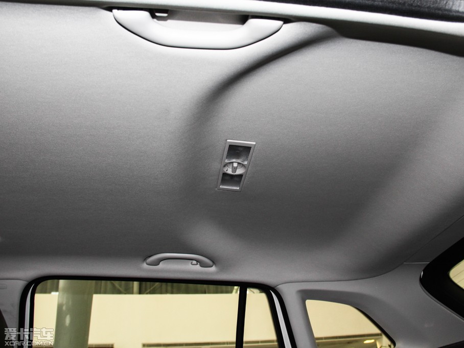 2014݃Ɏ 1.4TSI 30o(j)