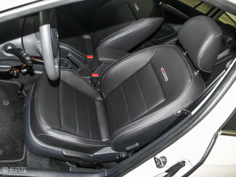 2014݃Ɏ 1.4TSI 30o(j)