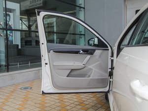 2014款1.6L 自动运动版 驾驶位车门