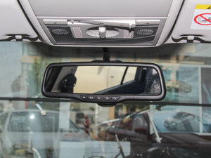 2014款1.6L 自动运动版 车内后视镜