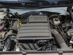 2014款1.6L 自动运动版 发动机