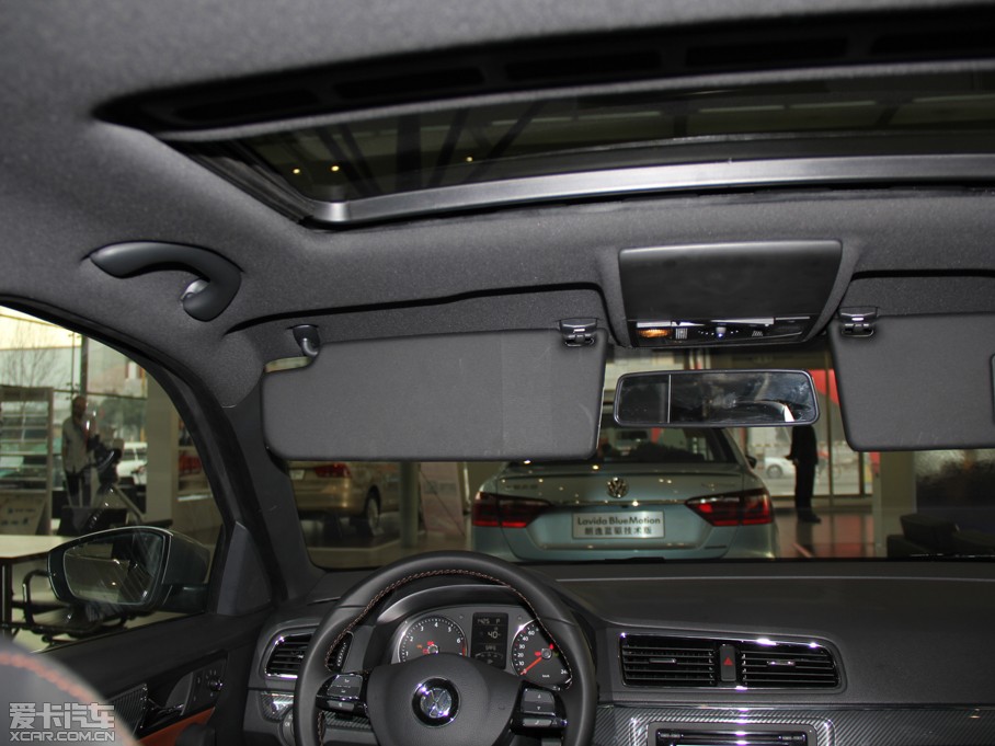 2014������ 1.4TSI DSG �\�Ӱ�