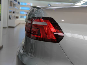 20141.4TSI DSG \Ӱ ^