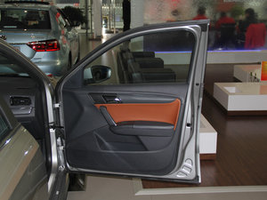 20141.4TSI DSG \Ӱ g