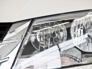 20141.4TSI DSG 30o(j) (x)(ji)^