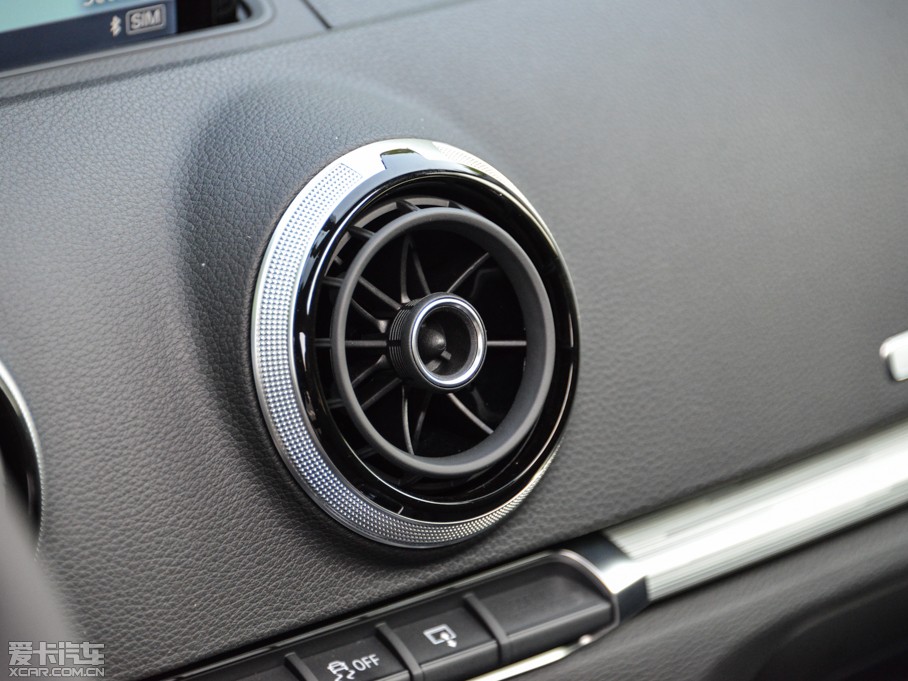 2015WA3 e-tron Sportback e-tron \Ӱ