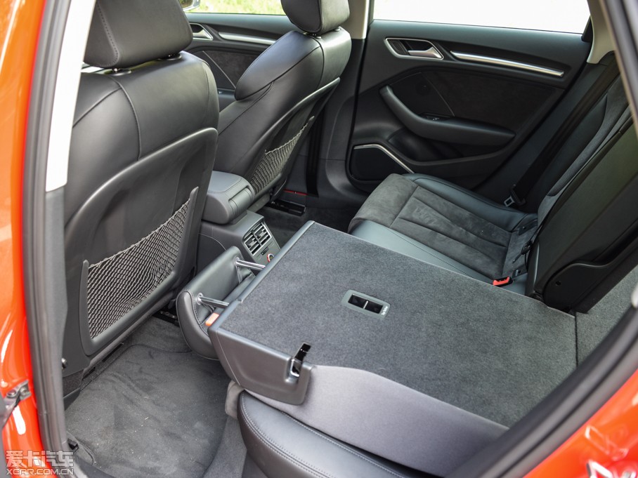 2015?yun)WA3 e-tron Sportback e-tron \(yn)(dng)