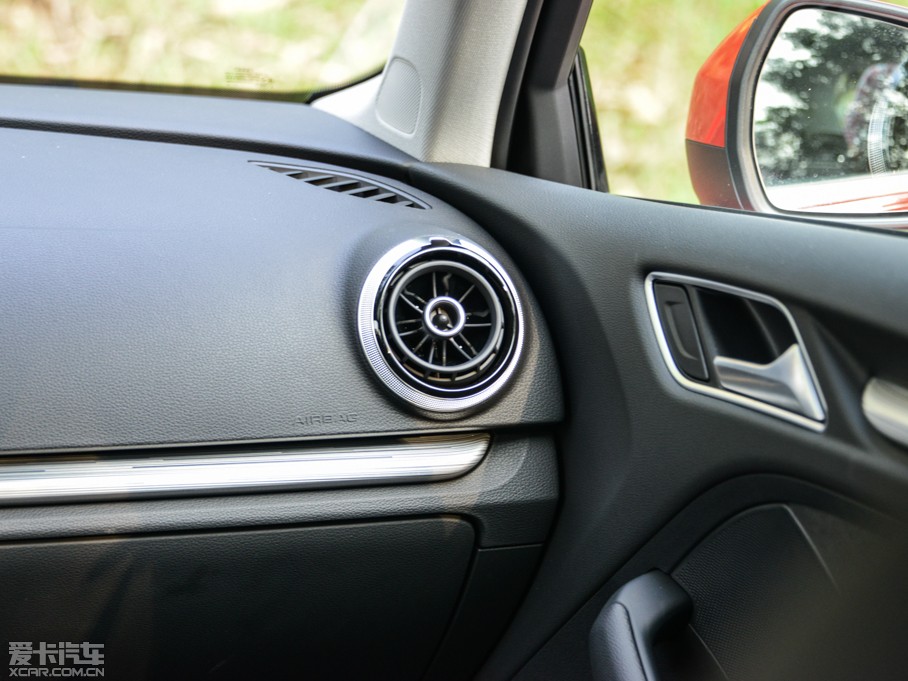 2015WA3 e-tron Sportback e-tron \Ӱ