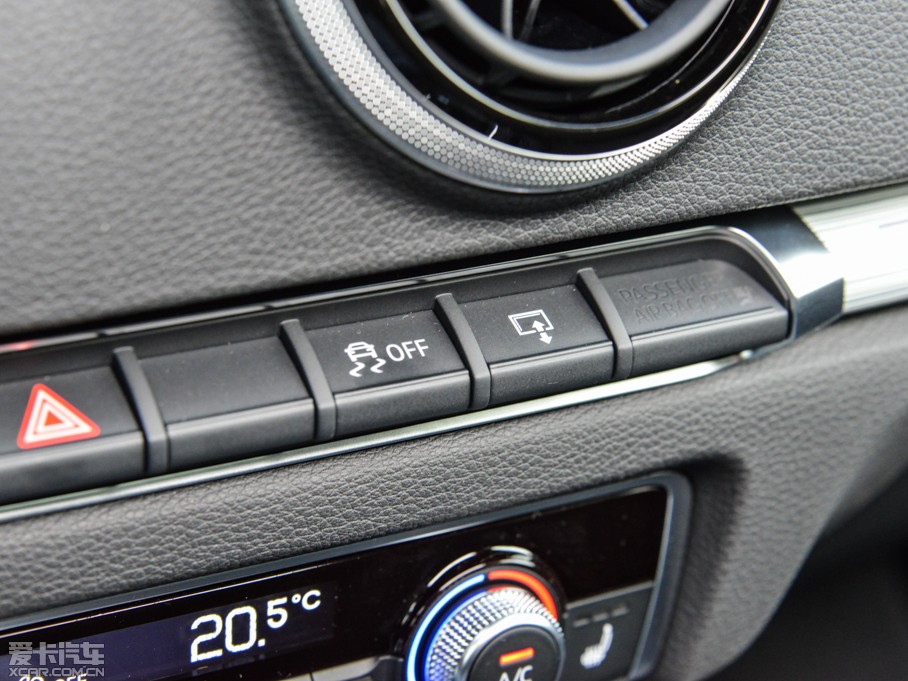 2015WA3 e-tron Sportback e-tron \Ӱ