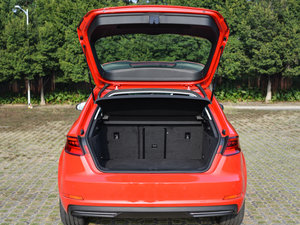 2015Sportback e-tron \Ӱ g