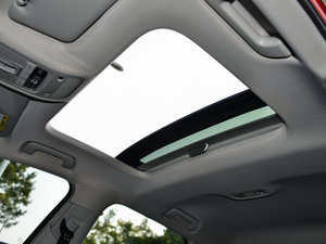 2015Sportback e-tron \Ӱ g