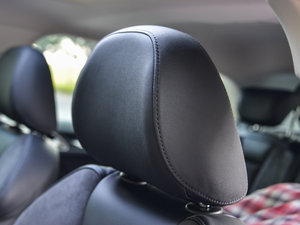 2015Sportback e-tron \Ӱ g